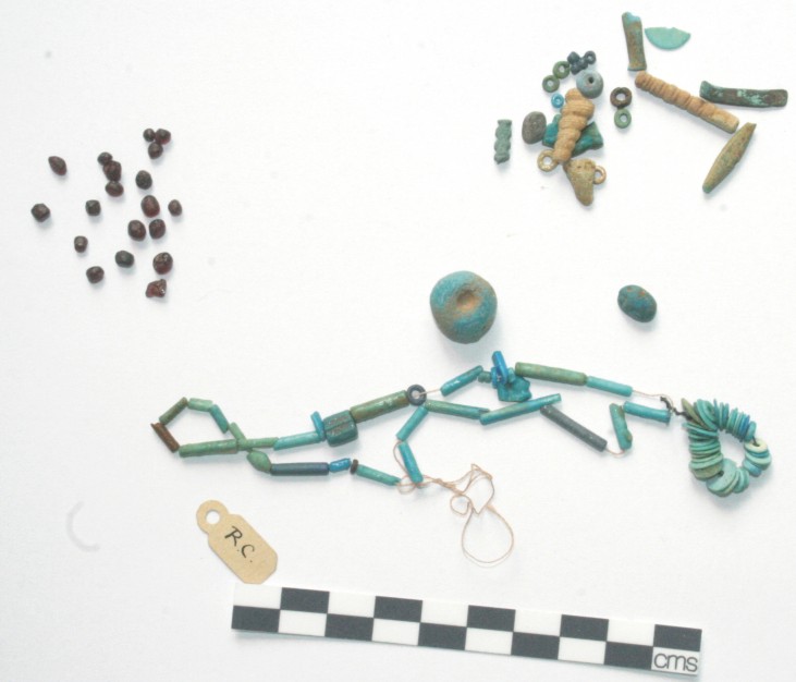 Image for: Beads and fragments of beads